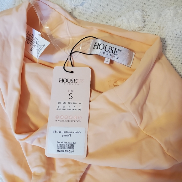 House of CB Lucya dress - Picture 14 of 16